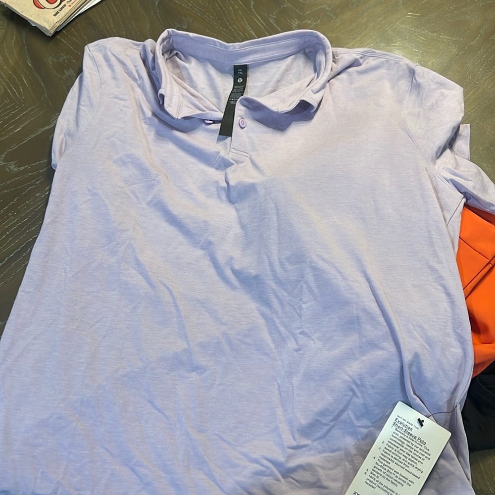 Lululemon men’s polo